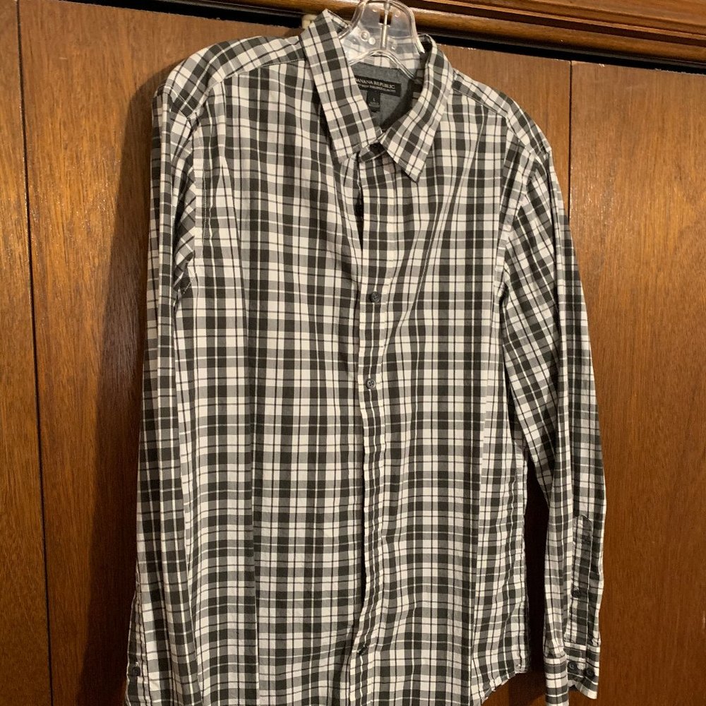 Banana Republic Plaid Dress Shirt